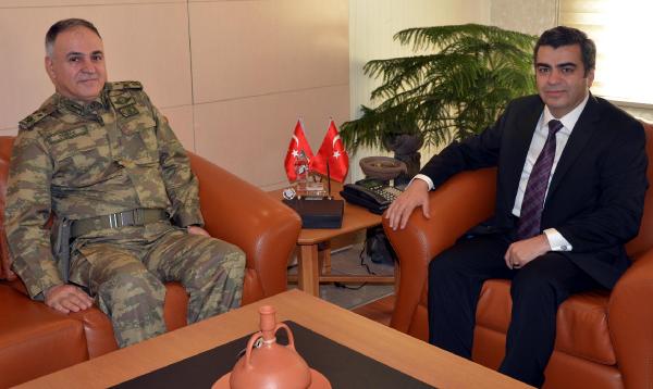 4. Kolordu Komutanı Korgeneral Gürak, Kayseri'de
