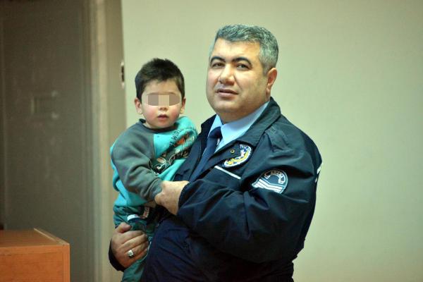 Annesi terk etti, babası 'benden değil' diye sahip çıkmadı