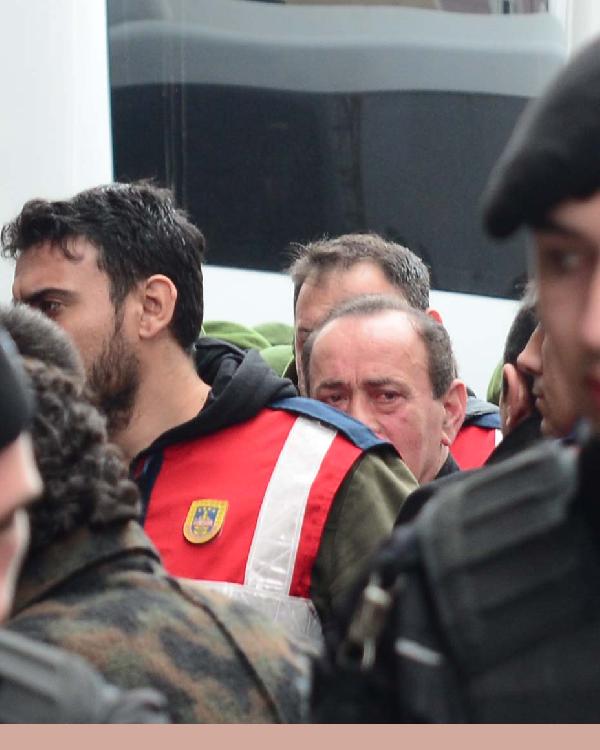 Alaattin Çakıcı annesinin cenazesi için Gültepe'de