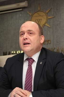 Manisa'da milletvekili sayısı şaşkınlığı