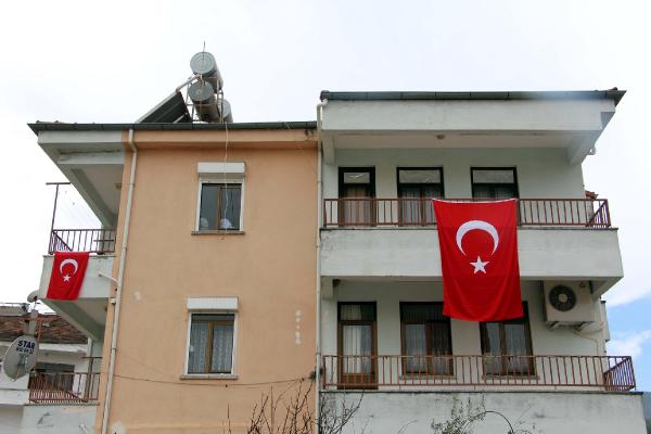 Ankara'daki patlamada yaşamını yitiren sivil memurun evinde yas