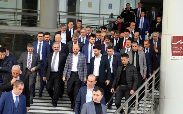 Bilal Erdoğan, İmam Hatip mezunları toplantısına katıldı