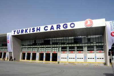 Turkısh Cargo'nun açılışına Bank Asya damga vurdu