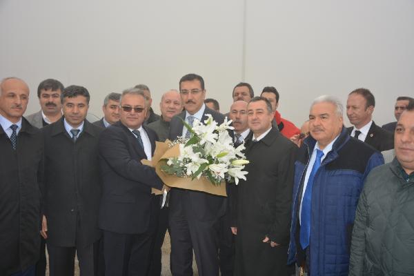 Bakan Tüfenkçi: Gümrük kapılarında tedbirleri yoğunlaştıracağız
