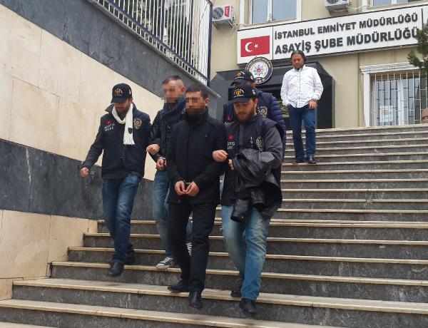 AVM'de film gibi fidye operasyonu