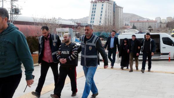 Elazığ'da boğazı kesilen Sinan Fırat katil zanlıları komşuları çıktı