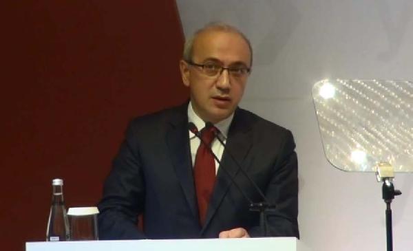 Başbakan Yardımcısı Lütfi Elvan YASED Genel Kurulu'nda konuştu