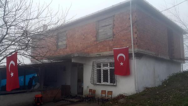 Sur'da çöken binada şehit olan astsubayın babası : Oraya vatan uğruna gitti