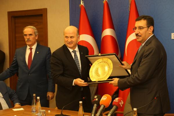 Bakan Tüfenkçi: Gümrük kapılarında tedbirleri yoğunlaştıracağız (4)