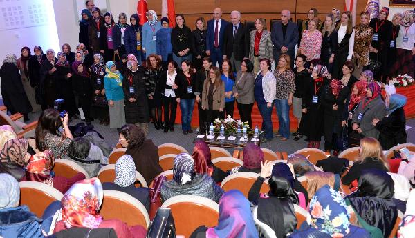 'Anne Üniversitesi'nde ikinci yıl