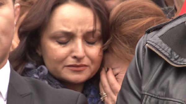 Patlama yerinde 28 kişi gözyaşlarıyla anıldı