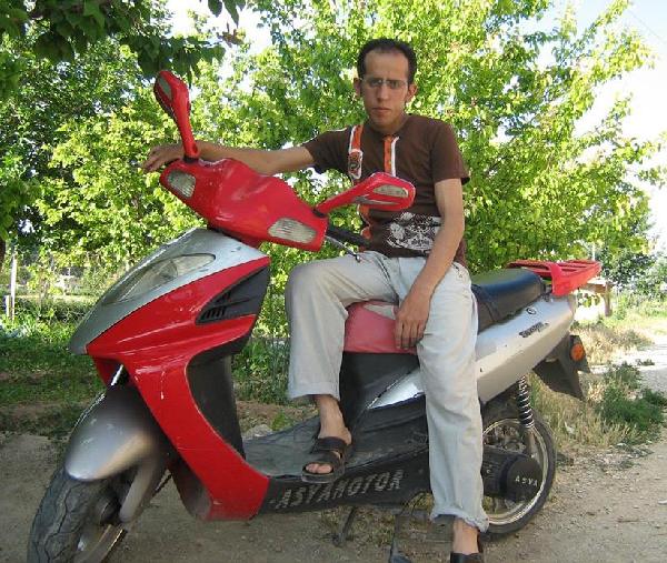 Motosiklet ile minibüs çarpıştı: 1 ölü