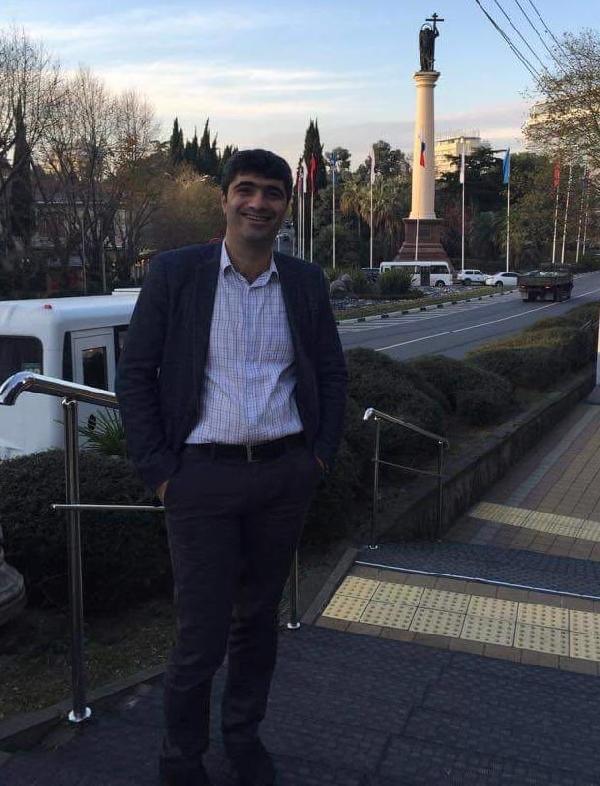 Lüks otomobil park halindeki vince çarptı: 2 ölü - ek Fotoğraf
