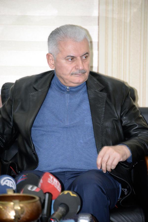 Bakan Yıldırım: Diyarbakır'da hava trafiği 10 yılda, 10 kat arttı