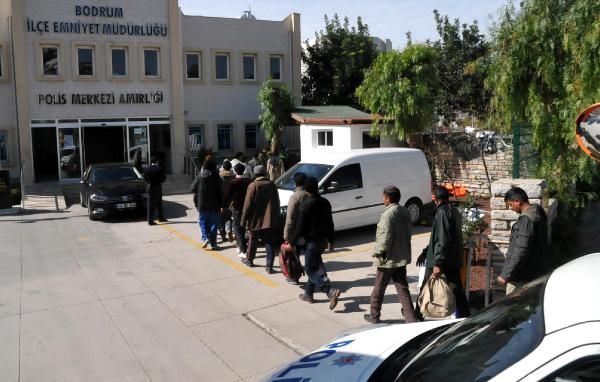 Bodrum'da 19 Pakistanlı sığınmacı yakalandı