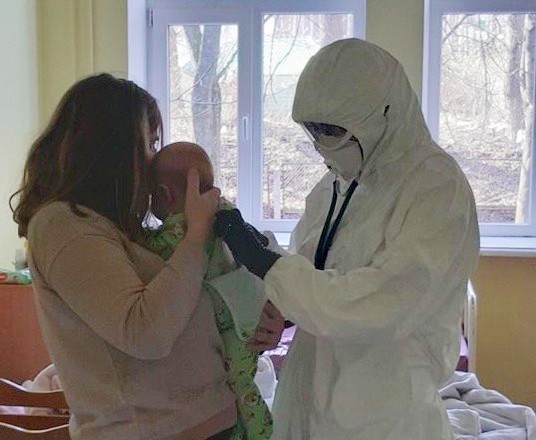 3 aylık bebek koronaya yakalandı