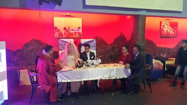Uçak krizi, 'Da- evet' demeye engel olamadı