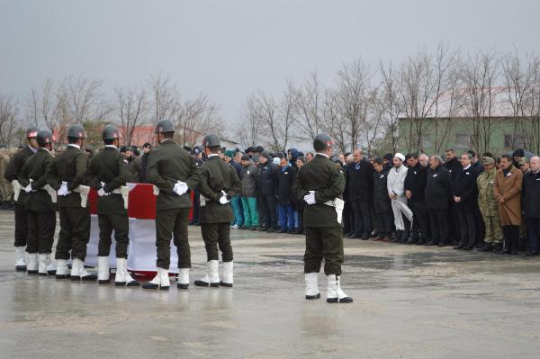 İdil'de şehit düşen uzman çavuş için Şırnak'ta uğurlama töreni