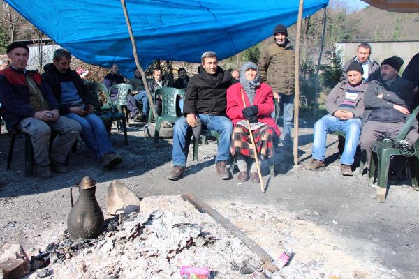 Termik santralde çalışan taşeron işçilerin kadro eylemi sürüyor