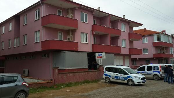 Karasu'da 14 mekan fuhuştan mühürlendi
