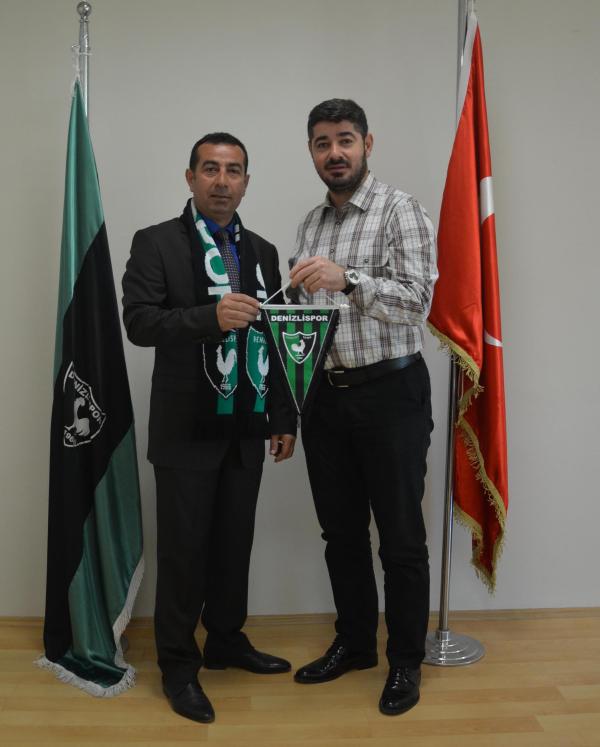 Denizlispor'un deve güreşi ağası Mehmet Sarı