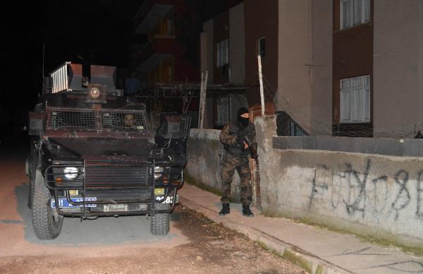 HDP İlçe Başkanı Tahir Özdemir gözaltında