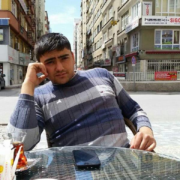 Şehit uzman çavuşu Coşkun Karabulut'u, Akşehir'de 15 bin kişi uğurladı