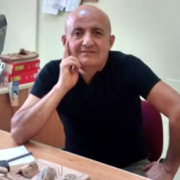 Doktor, hastayı muayene ederken kalp krizi geçirdi