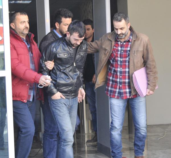1 ev ve 5 işyerini soyan hırsızlar yakalandı