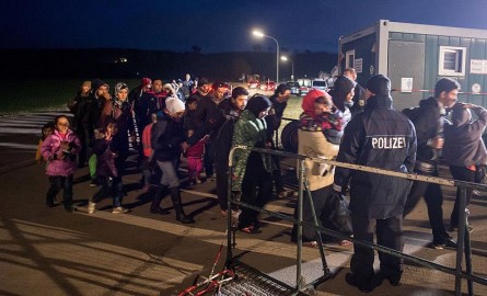 Almanya’ya günde 900 sığınmacı giriş yapıyor