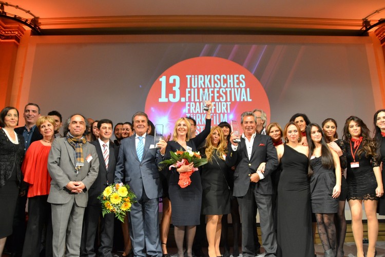 Muhteşem galayla başladı