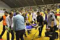 Basket maçında akılalmaz kaza