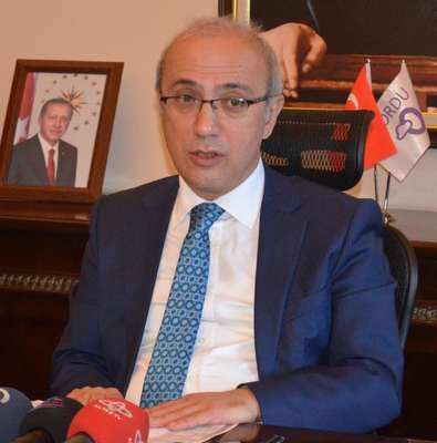 Bakan Elvan, helikopterle Ordu-Giresun Havalimanı pistine indi (2)