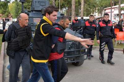 Hırsızlığa girdiği evin sahibi tarafından öldürüldü, kimliği eşi arayınca belli oldu(2)