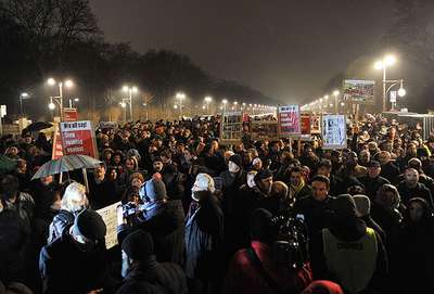 Almanya PEGiDA'ya 'dur' dedi