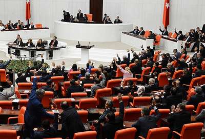 CHP: Seçim barajı yüzde 3 olsun