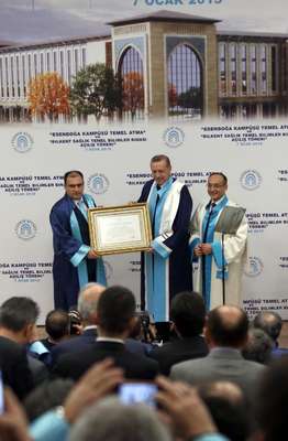 'Kampüs yerine külliye desek daha güzel'