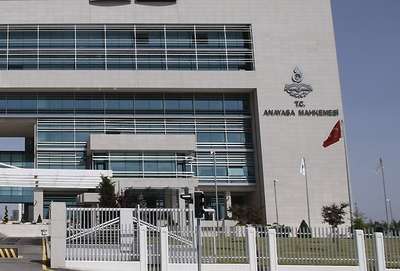 Anayasa Mahkemesi'nden Kürtçe kararı