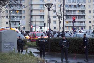 Paris'te ikinci rehine eylemi