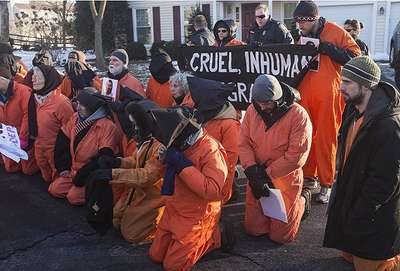 CIA'nın işkenceleri protesto edildi