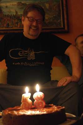 Fatih tişörtlü hakim tartışma yarattı
