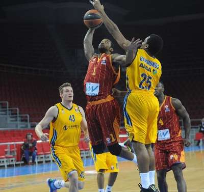 GS Liv Hospital: 65 - Alba Berlin: 75