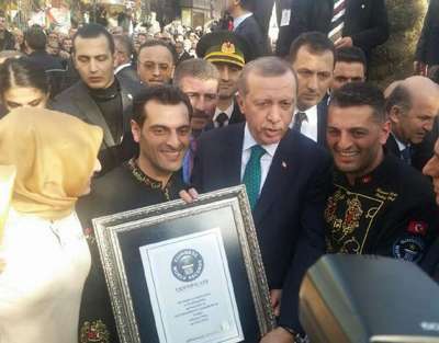 Cumhurbaşkanı Erdoğan, rekortmen börekçiyi saraya davet etti