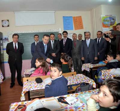 12 bin 497 öğrenci dağıtılan sütü içmedi