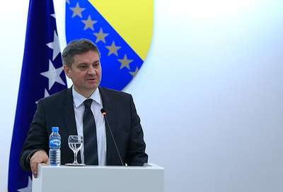 Bosna Hersek'te Zvizdiç güvenoyu aldı