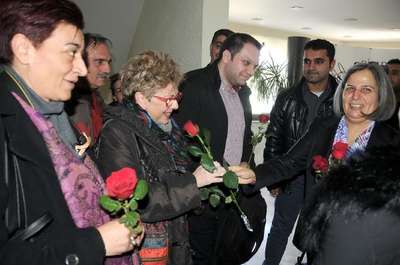 'Kürt ve Yunan halkı arasındaki köprü önemli'