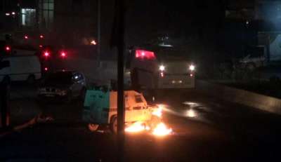 Cizre'de PKK'lılar polisle çatıştı