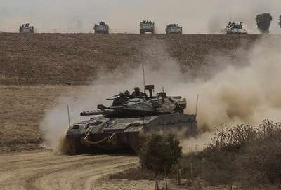 'Netanyahu, ABD'ye burnunu sokuyor'