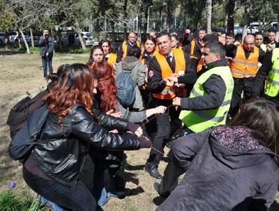 Ege Üniversitesi’nde gerginlik