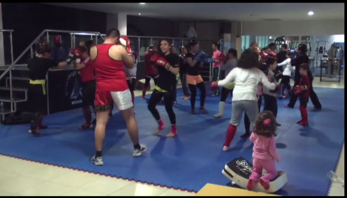Kadınlar savunma sporlarına yöneldi